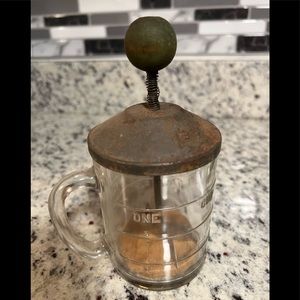 Vintage measuring cup